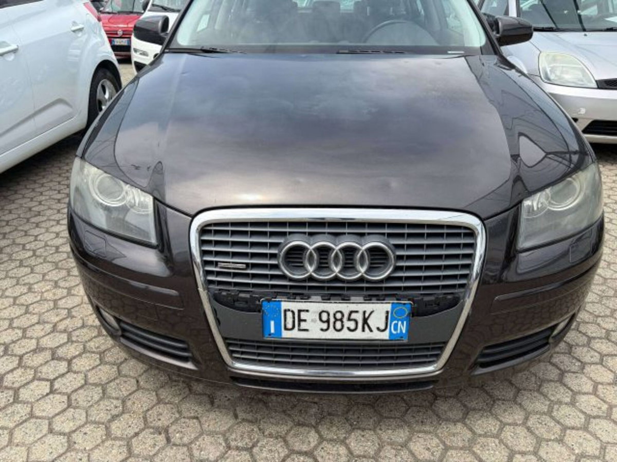 Audi A3 Sportback 2.0 TDI F.AP. quattro Ambiente (6)