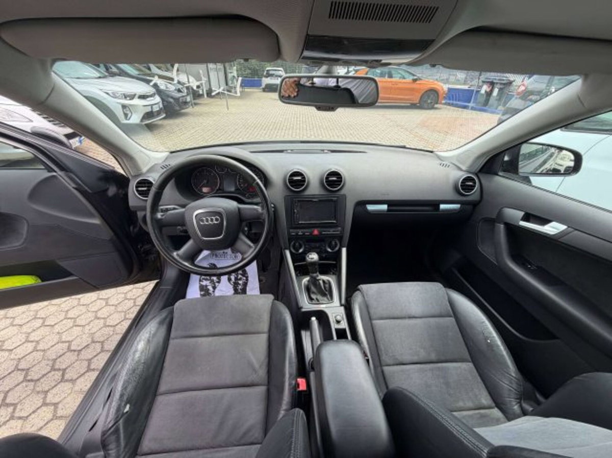 Audi A3 Sportback 2.0 TDI F.AP. quattro Ambiente (7)