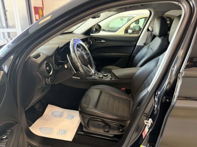 Alfa Romeo Stelvio 2.2 t Veloce Q4 210cv auto (6)