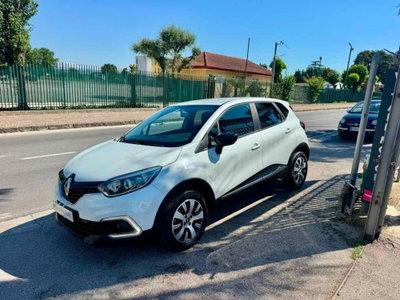 Renault Captur dCi 8V 110 CV Start&Stop Energy Initiale Paris (3)