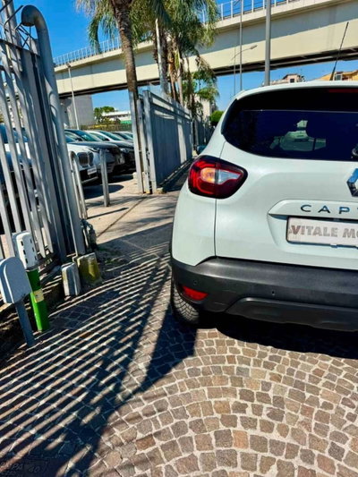 Renault Captur dCi 8V 110 CV Start&Stop Energy Initiale Paris (8)