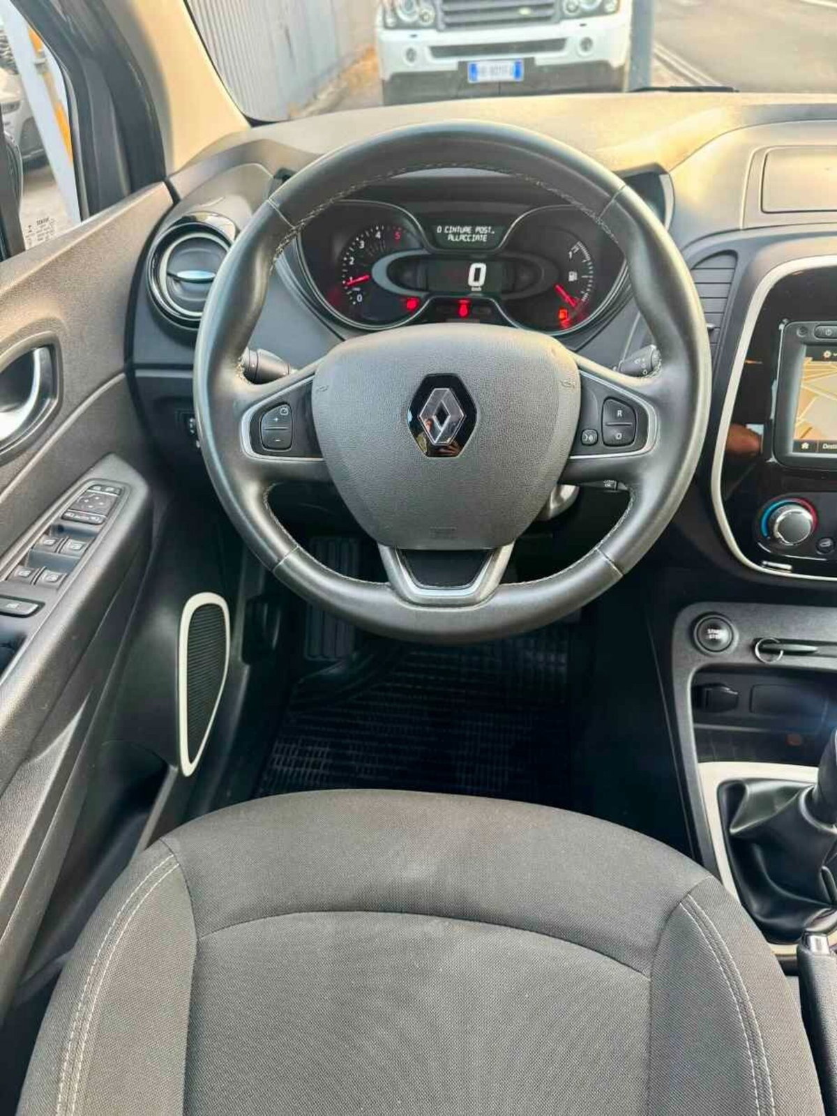 Renault Captur dCi 8V 90 CV Sport Edition2 (14)