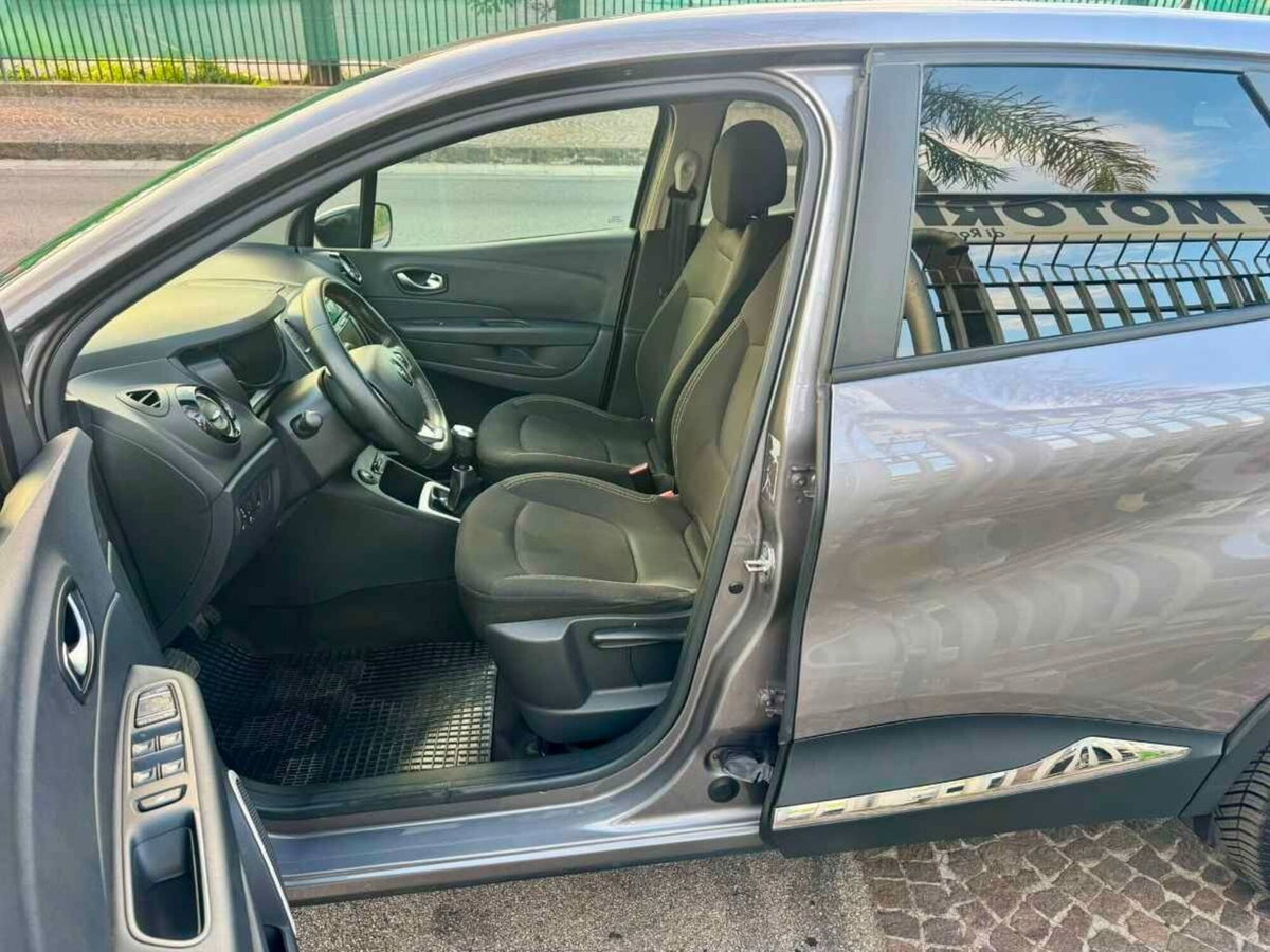 Renault Captur dCi 8V 90 CV Sport Edition2 (17)