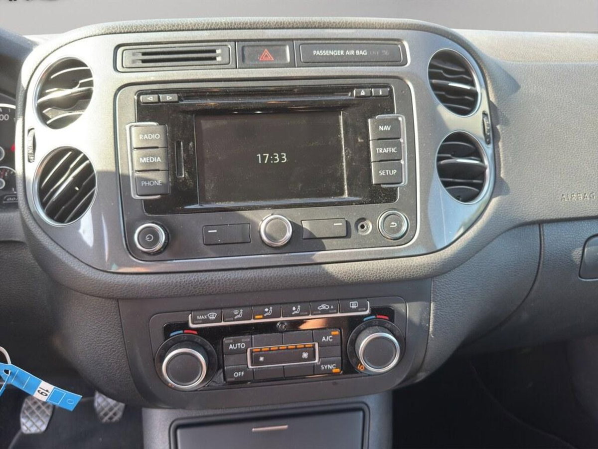 Volkswagen Tiguan 2.0 TDI DPF Trend & Fun BlueMotion Tech. (12)