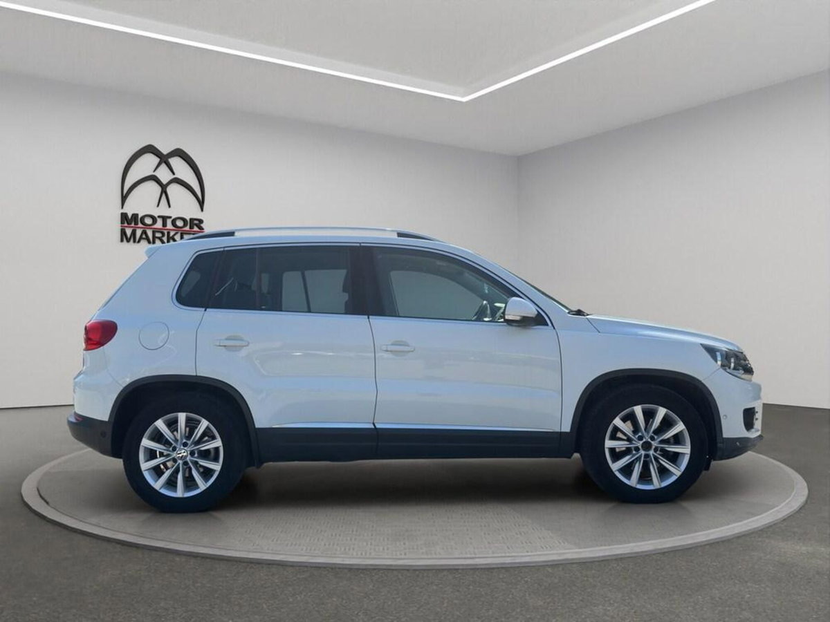 Volkswagen Tiguan 2.0 TDI DPF Trend & Fun BlueMotion Tech. (4)