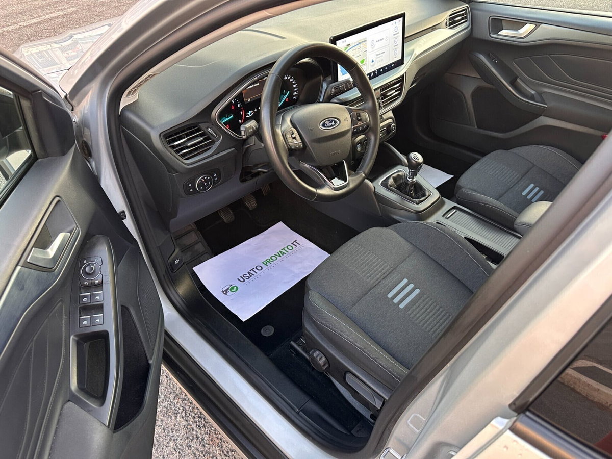 Ford Focus 1.0 EcoBoost Hybrid 125 CV 5p. Active Design (10)
