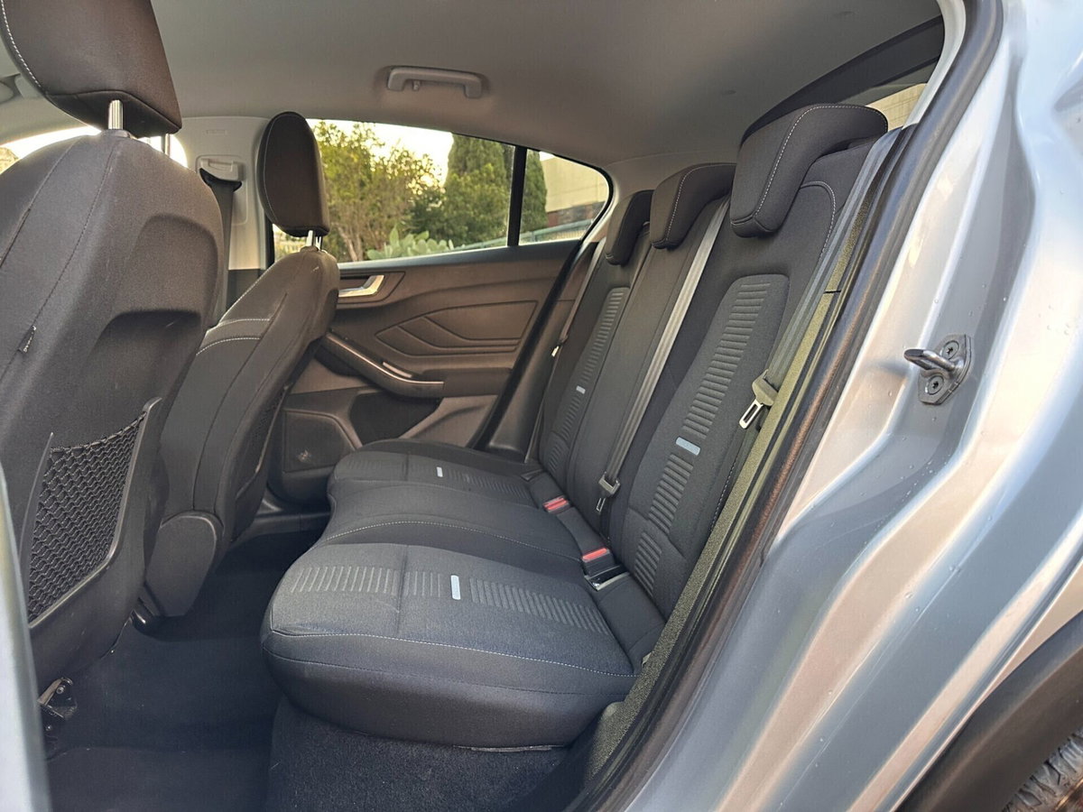 Ford Focus 1.0 EcoBoost Hybrid 125 CV 5p. Active Design (9)