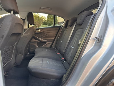 Ford Focus 1.0 EcoBoost Hybrid 125 CV 5p. Active Design (9)