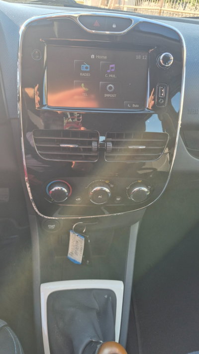 Renault Clio 0.9 TCe 12V 90CV Start&Stop 5 porte Energy (10)