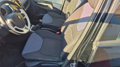 Renault Clio 0.9 TCe 12V 90CV Start&Stop 5 porte Energy (6)