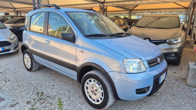 Fiat Panda 1.2 4x4 Climbing (2)