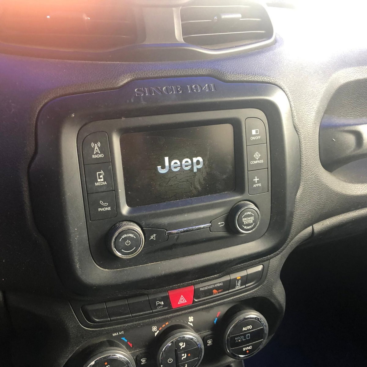 Jeep Renegade 2.0 Mjt 140CV 4WD Active Drive Limited (12)