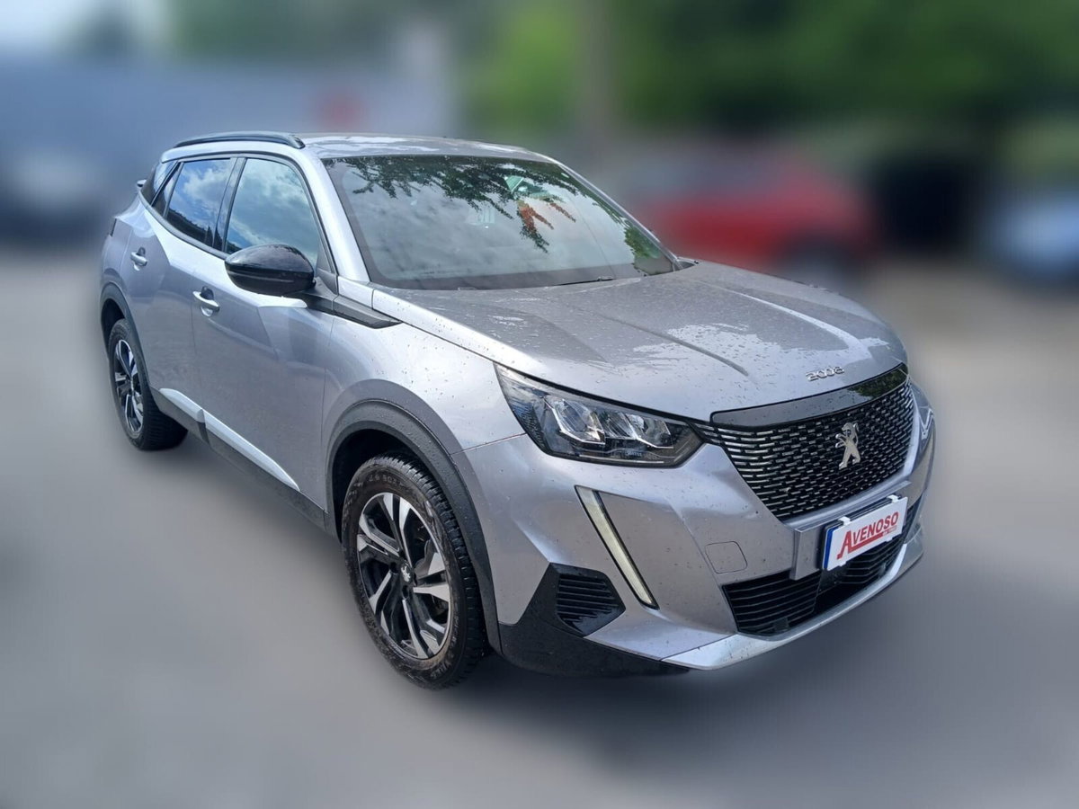 Peugeot 2008 PureTech 100 S&S Allure Pack (2)