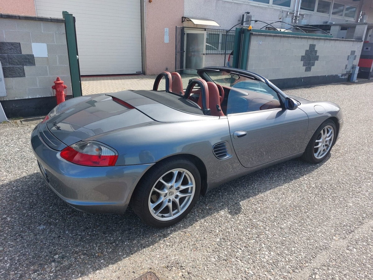 Porsche Boxster 2.7i 24V cat (12)
