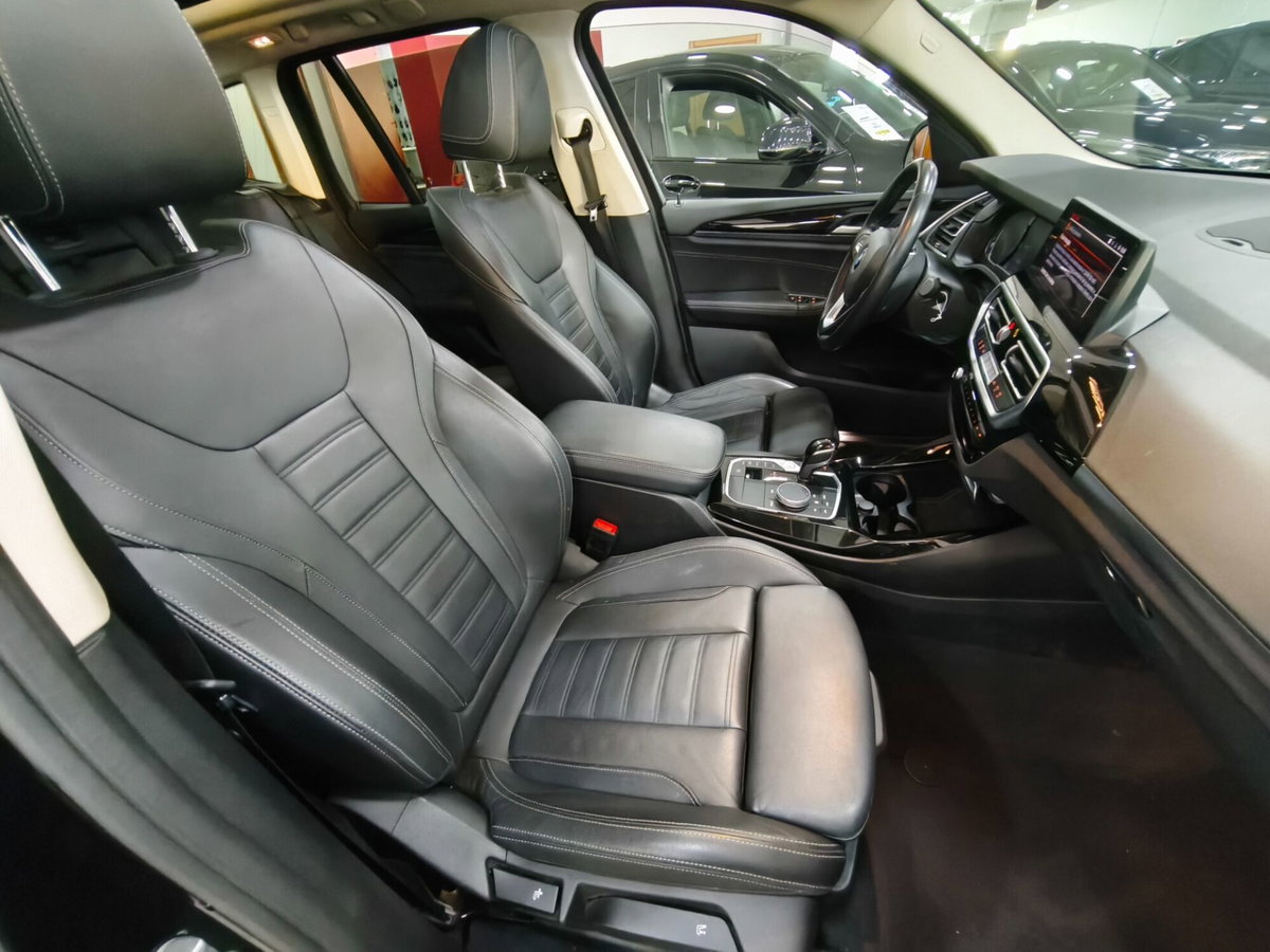 BMW X3 xDrive20d 48V (14)