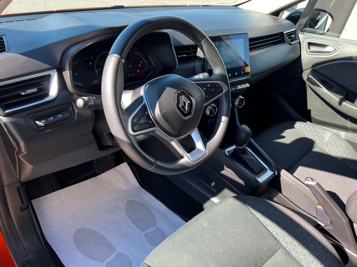 Renault Clio TCe 90 CV 5 porte Techno (13)