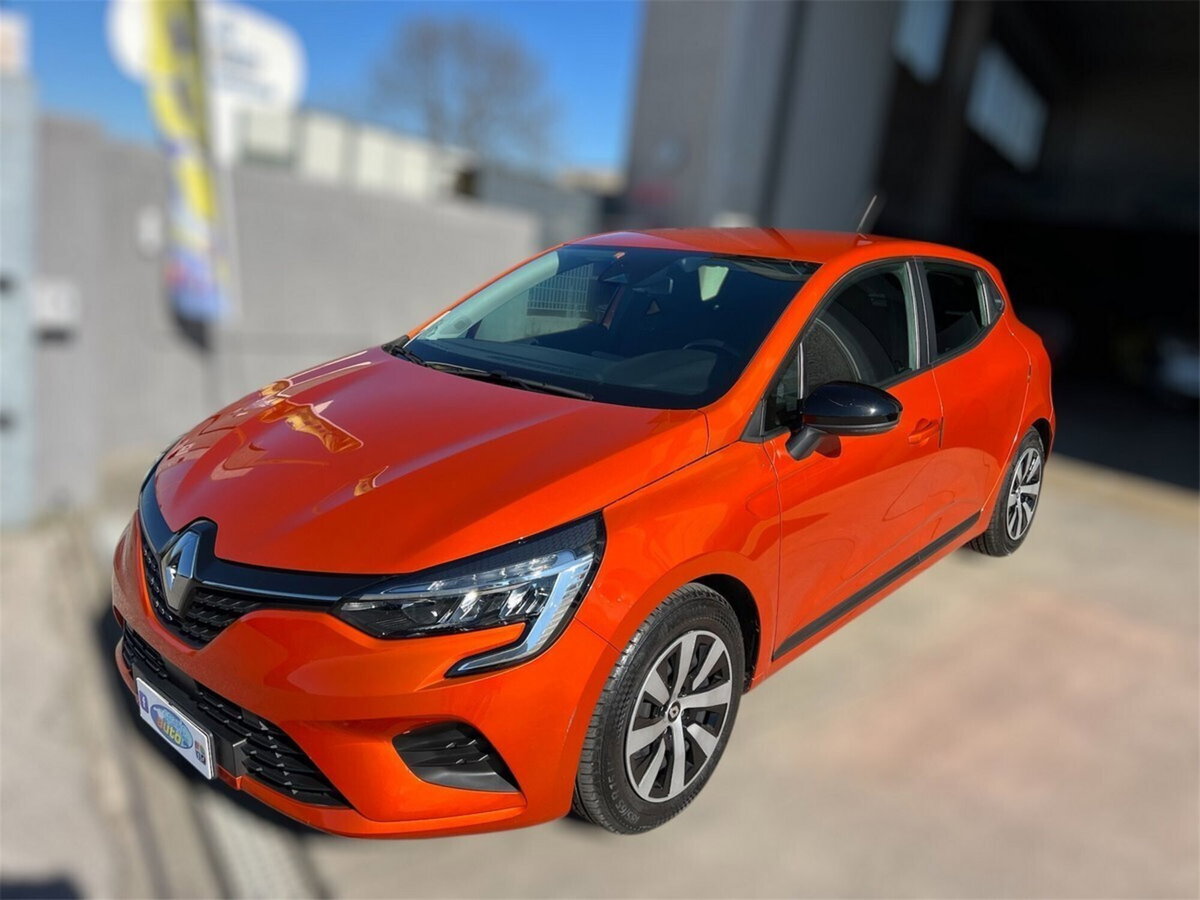 Renault Clio TCe 90 CV 5 porte Techno (4)
