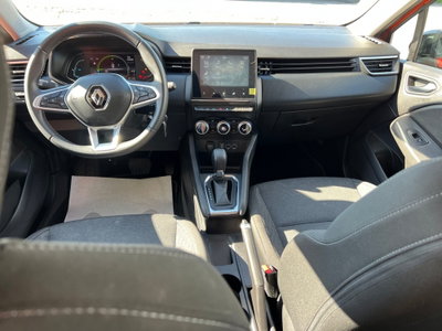 Renault Clio TCe 90 CV 5 porte Techno (9)