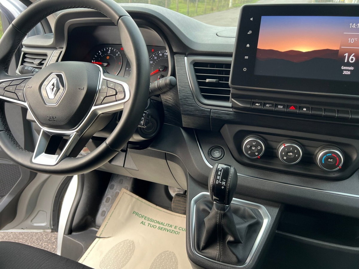 Renault Trafic Furgone BluedCi 150CV EDC PL-TN SpaceClass (15)