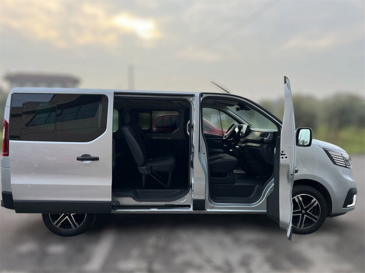 Renault Trafic Furgone BluedCi 150CV EDC PL-TN SpaceClass (6)