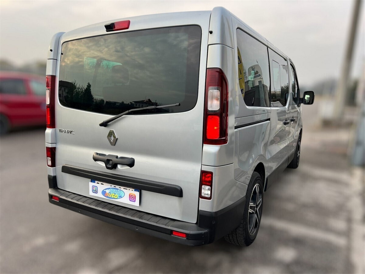Renault Trafic Furgone BluedCi 150CV EDC PL-TN SpaceClass (8)
