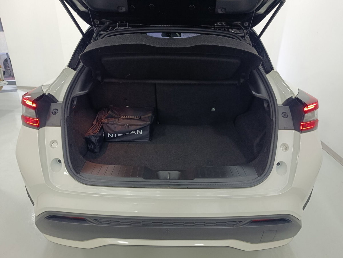Nissan Juke 1.6 hev Premiere Edition (17)