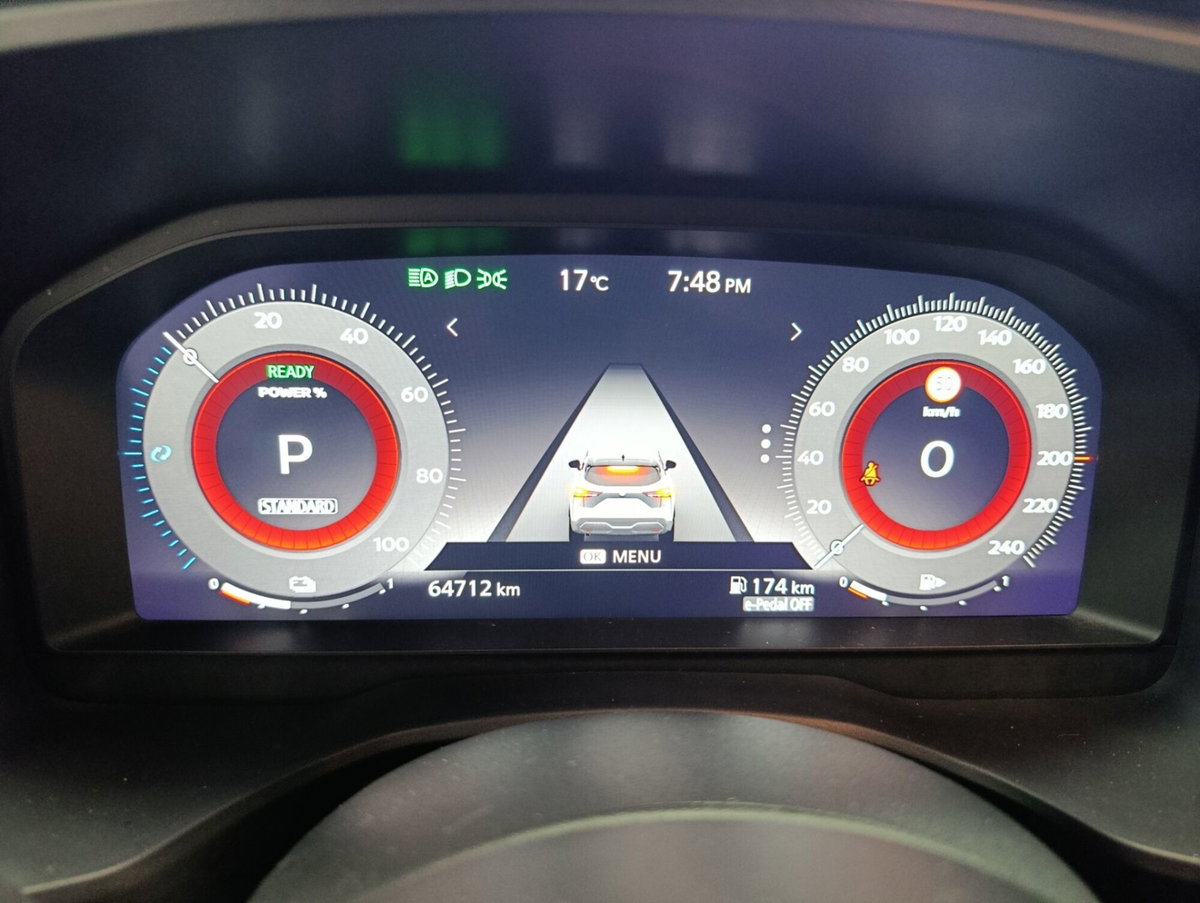 Nissan Qashqai 1.5 e-power 90th Anniversary 2wd (13)