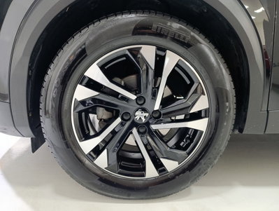 Peugeot 2008 PureTech 130 S&S Allure (10)