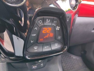 Toyota Aygo 1.0 VVT-i 69 CV 5 porte x-wave TSS (11)