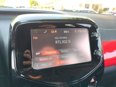 Toyota Aygo 1.0 VVT-i 69 CV 5 porte x-wave TSS (13)