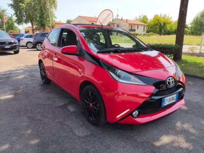 Toyota Aygo 1.0 VVT-i 69 CV 5 porte x-wave TSS (3)