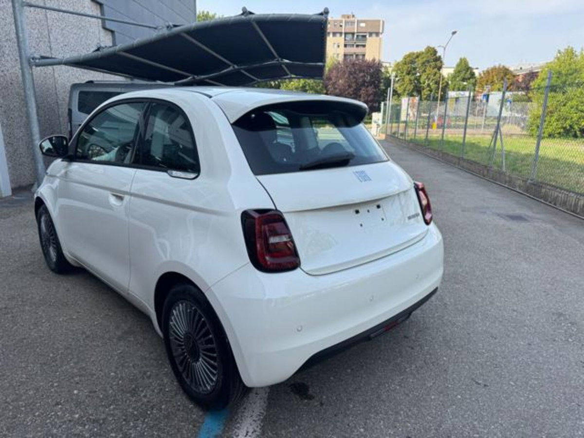 Fiat 500 1.0 hybrid Torino (4)