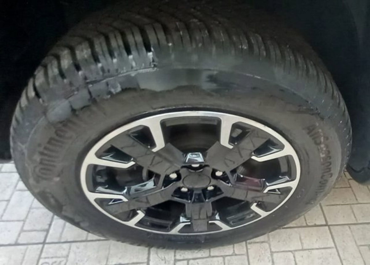 Jeep Compass 1.3 T4 240CV PHEV AT6 4xe Trailhawk (19)