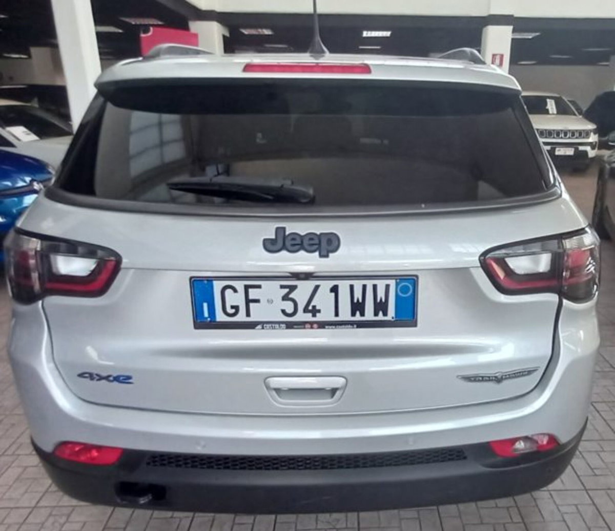 Jeep Compass 1.3 T4 240CV PHEV AT6 4xe Trailhawk (3)