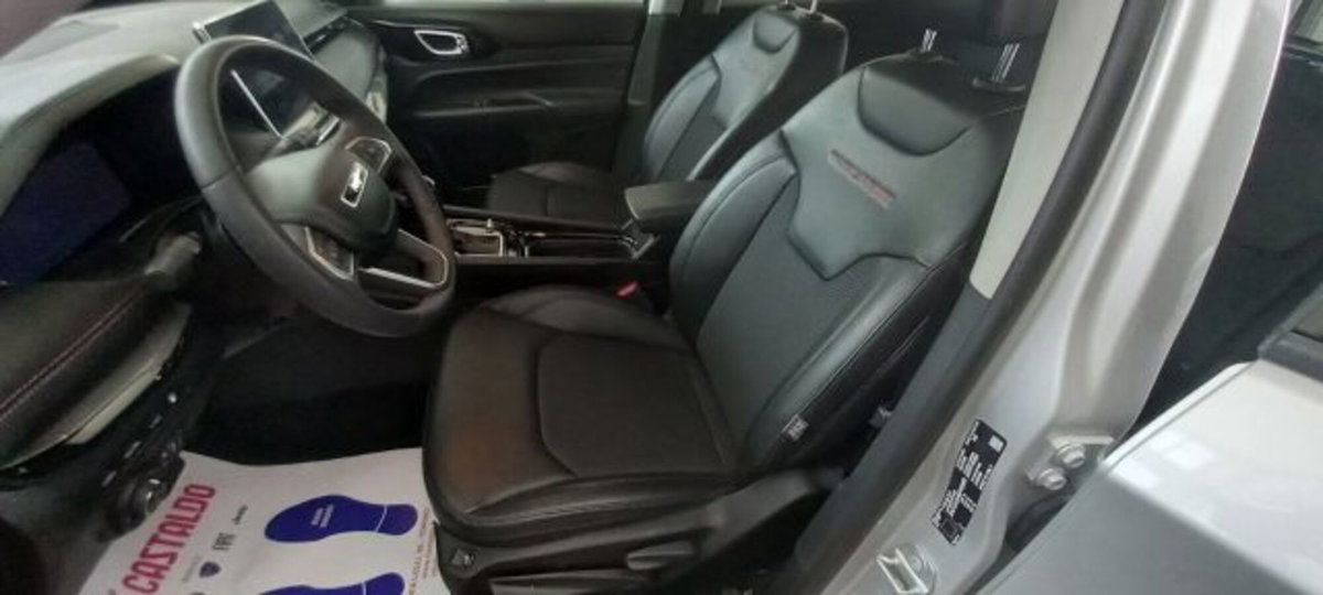 Jeep Compass 1.3 T4 240CV PHEV AT6 4xe Trailhawk (6)