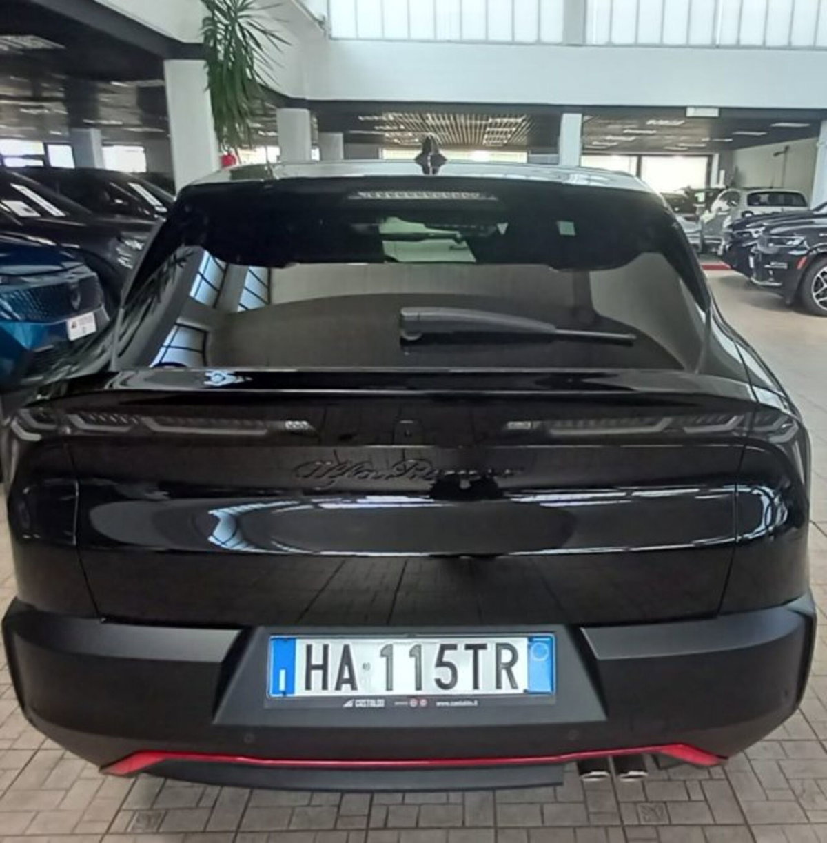 Alfa Romeo Junior 1.2 ibrida Sport Speciale 145cv edct6 (3)
