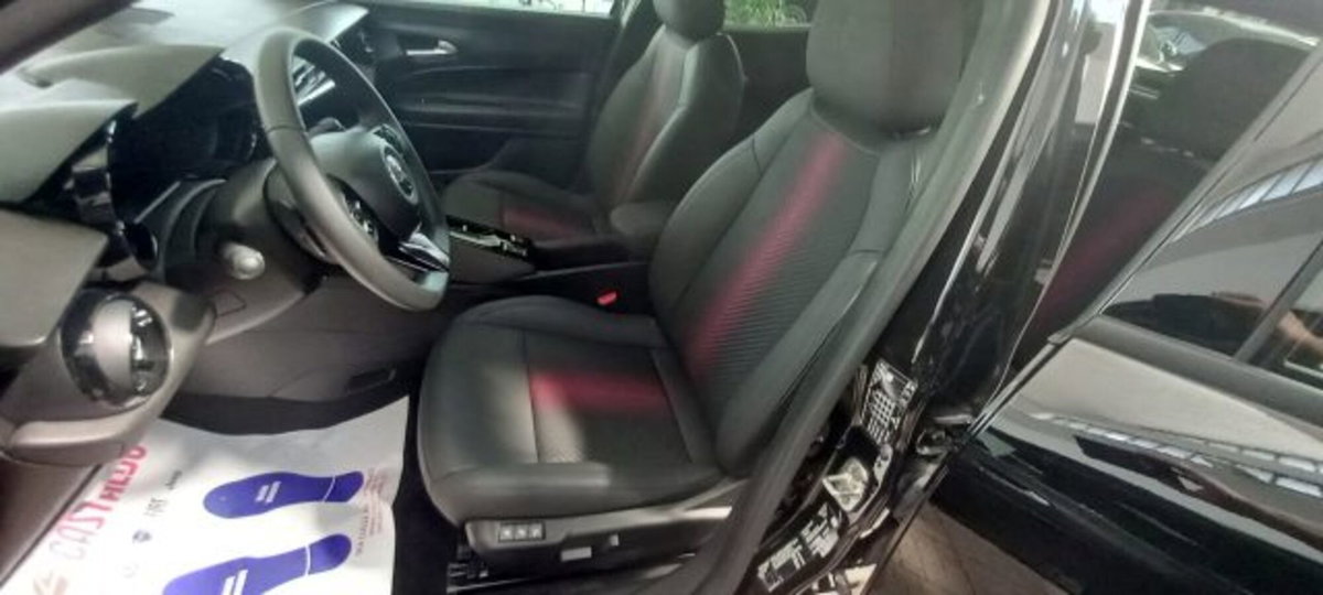 Alfa Romeo Junior 1.2 ibrida Sport Speciale 145cv edct6 (6)