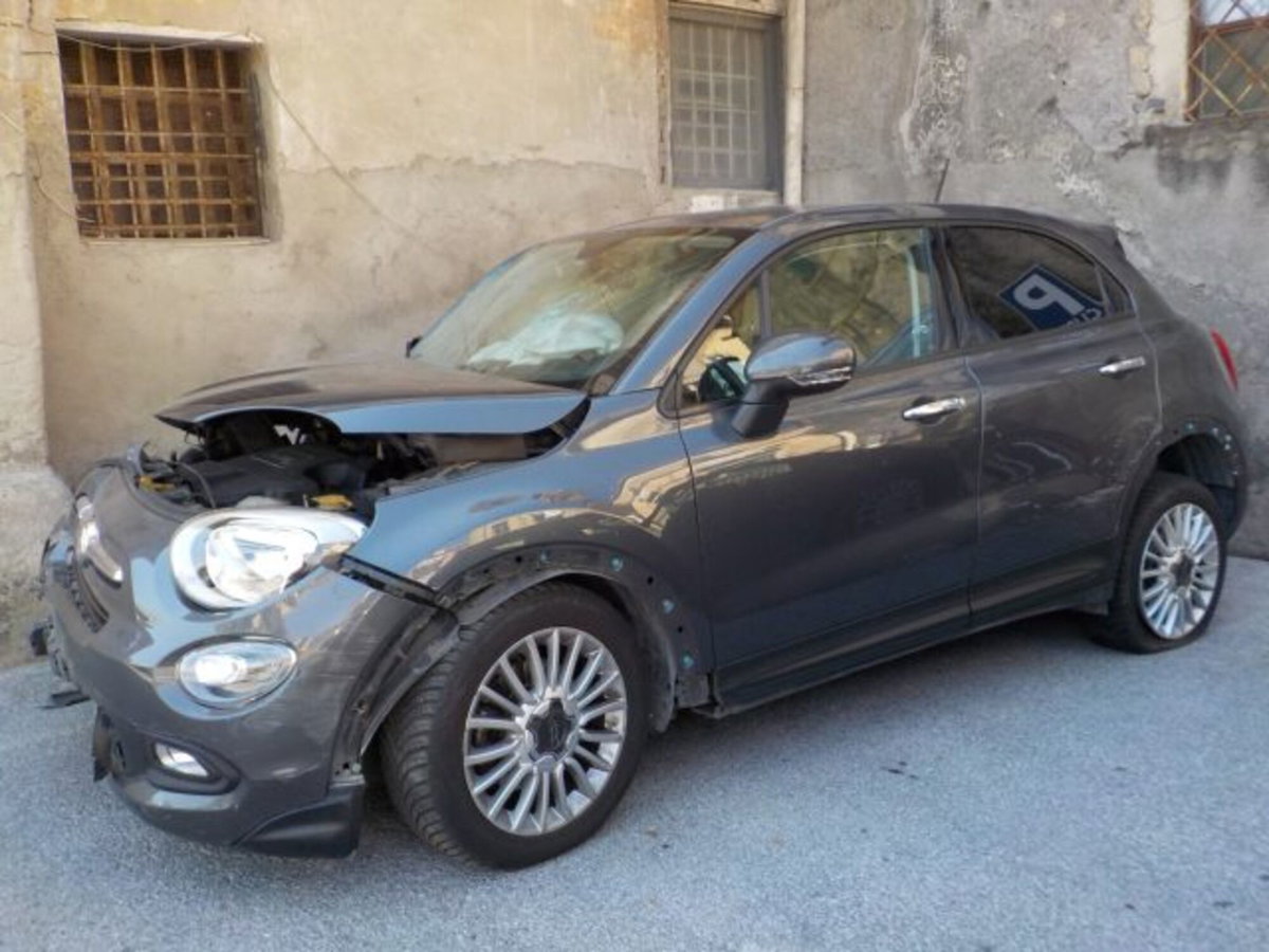 Fiat 500X 1.6 MultiJet 120 CV Lounge (10)