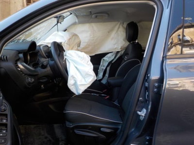 Fiat 500X 1.6 MultiJet 120 CV Lounge (3)