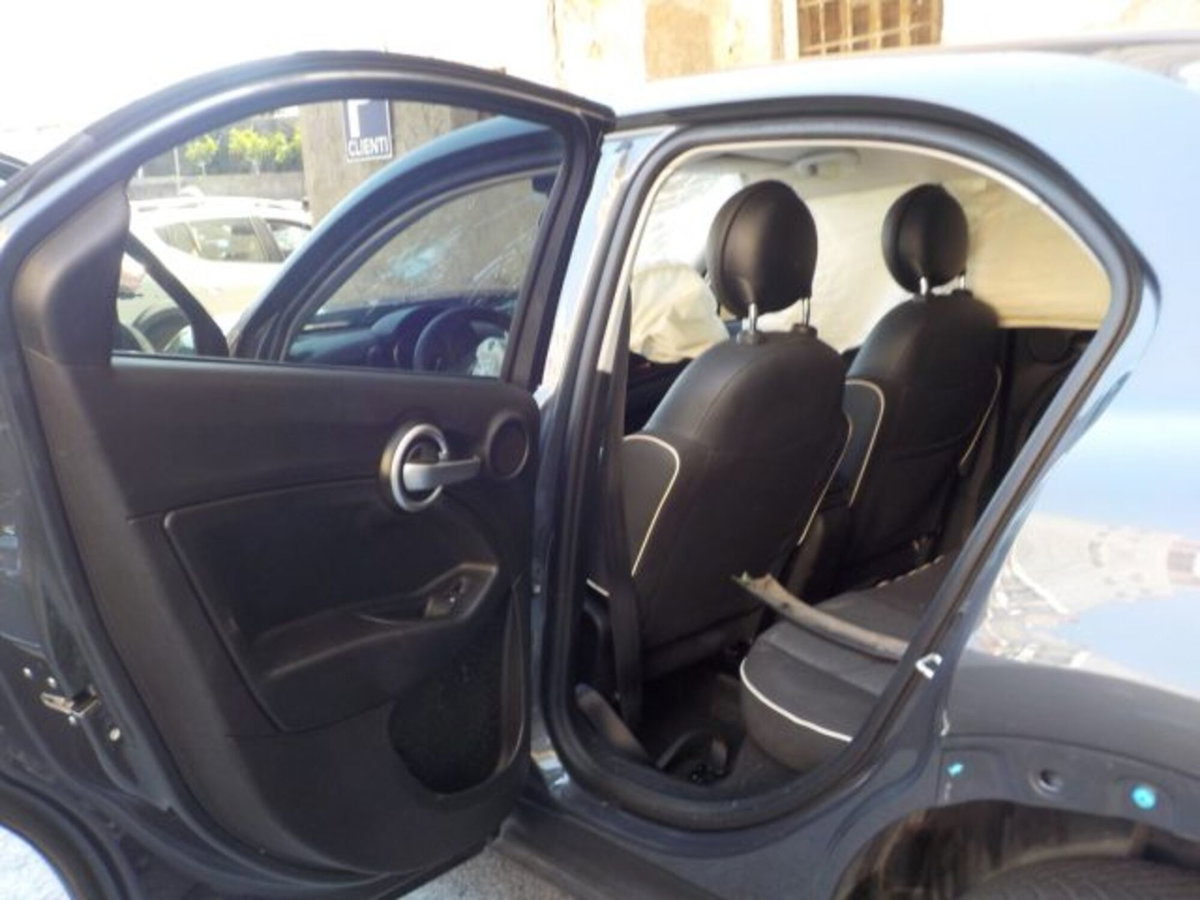 Fiat 500X 1.6 MultiJet 120 CV Lounge (9)