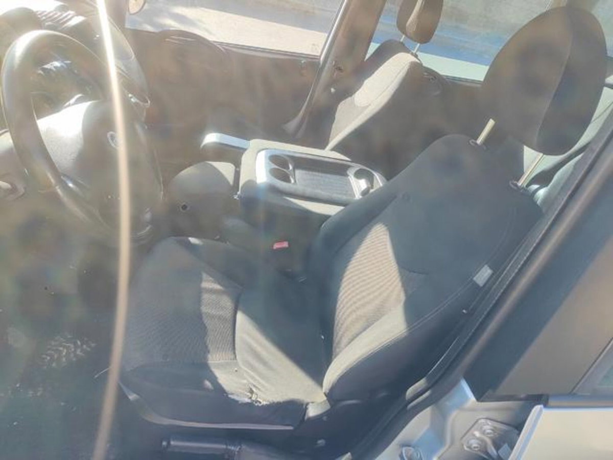 Fiat Multipla 1.6 16V Natural Power Dynamic (13)