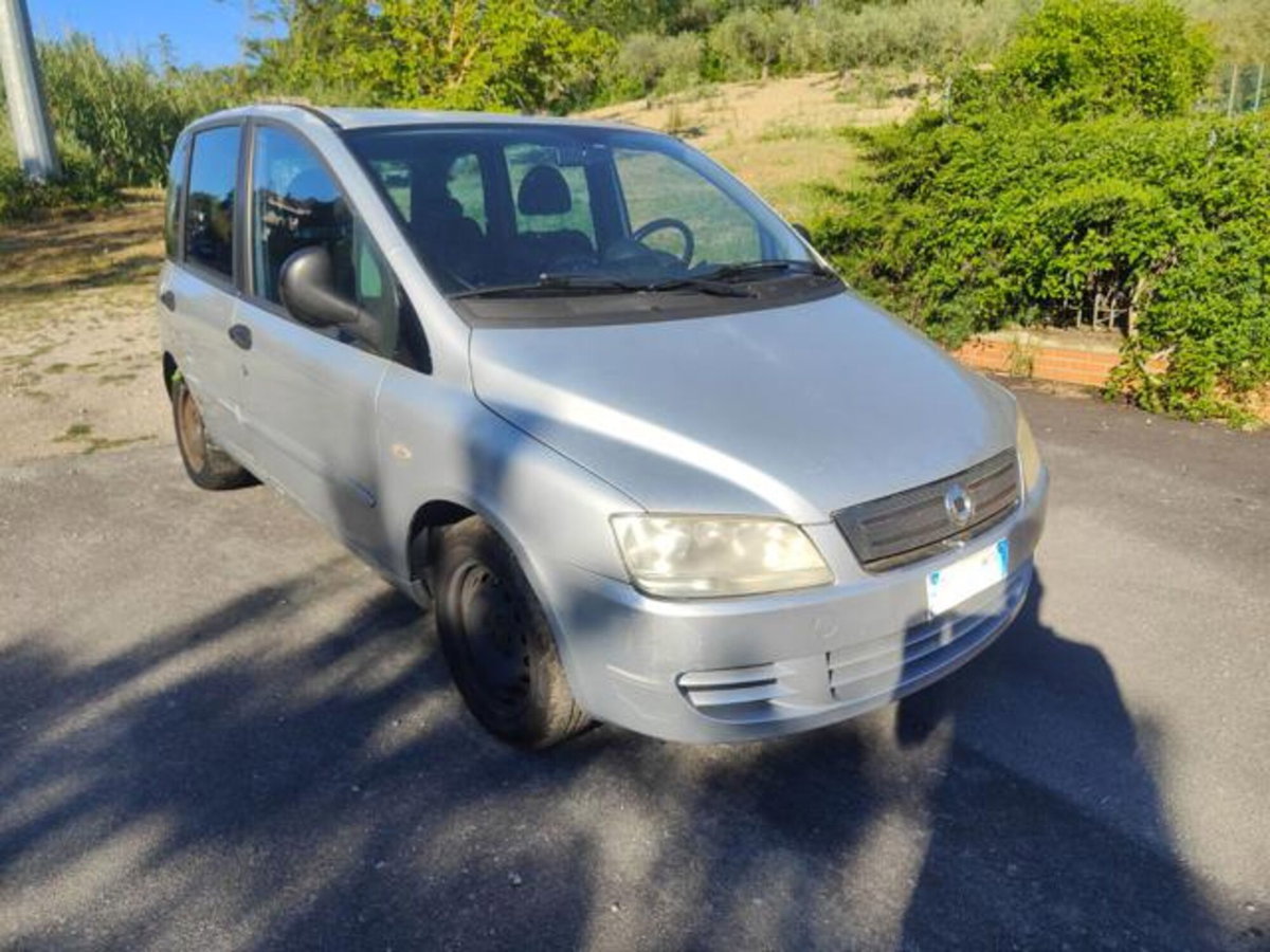 Fiat Multipla 1.6 16V Natural Power Dynamic (4)