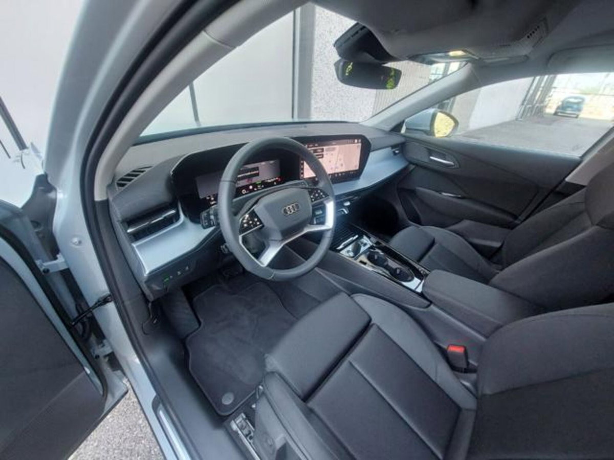 Audi Q3 Sportback 2.0 tdi S line edition 150cv s-tronic (7)