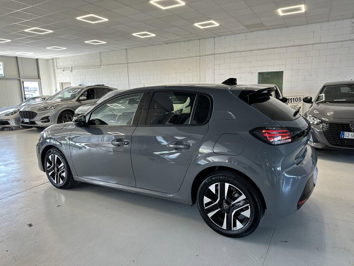 Peugeot 208 PureTech 100 Stop&Start 5 porte Allure (4)