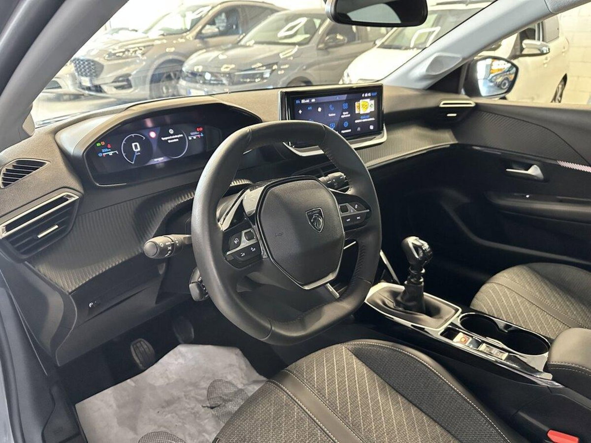 Peugeot 208 PureTech 100 Stop&Start 5 porte Allure (8)