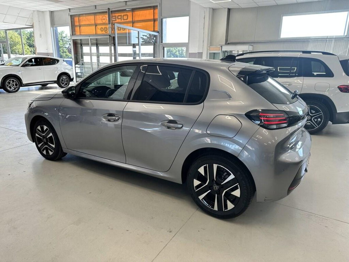 Peugeot 208 PureTech 100 Stop&Start 5 porte Allure (4)