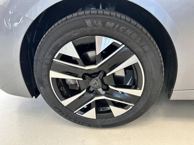 Peugeot 208 PureTech 100 Stop&Start 5 porte Allure (5)