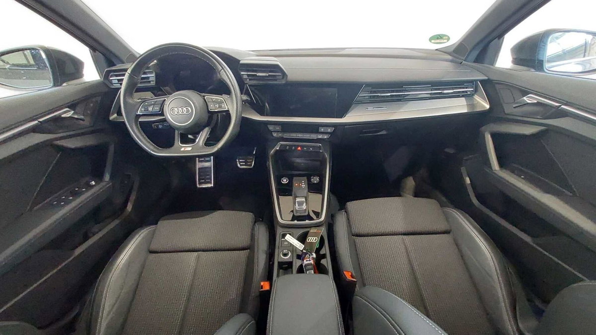 Audi A3 Sportback 35 TDI S tronic S line edition (5)