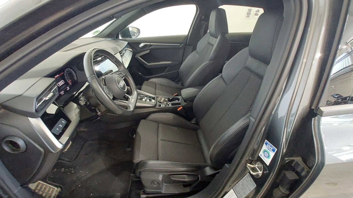 Audi A3 Sportback 35 TDI S tronic S line edition (7)