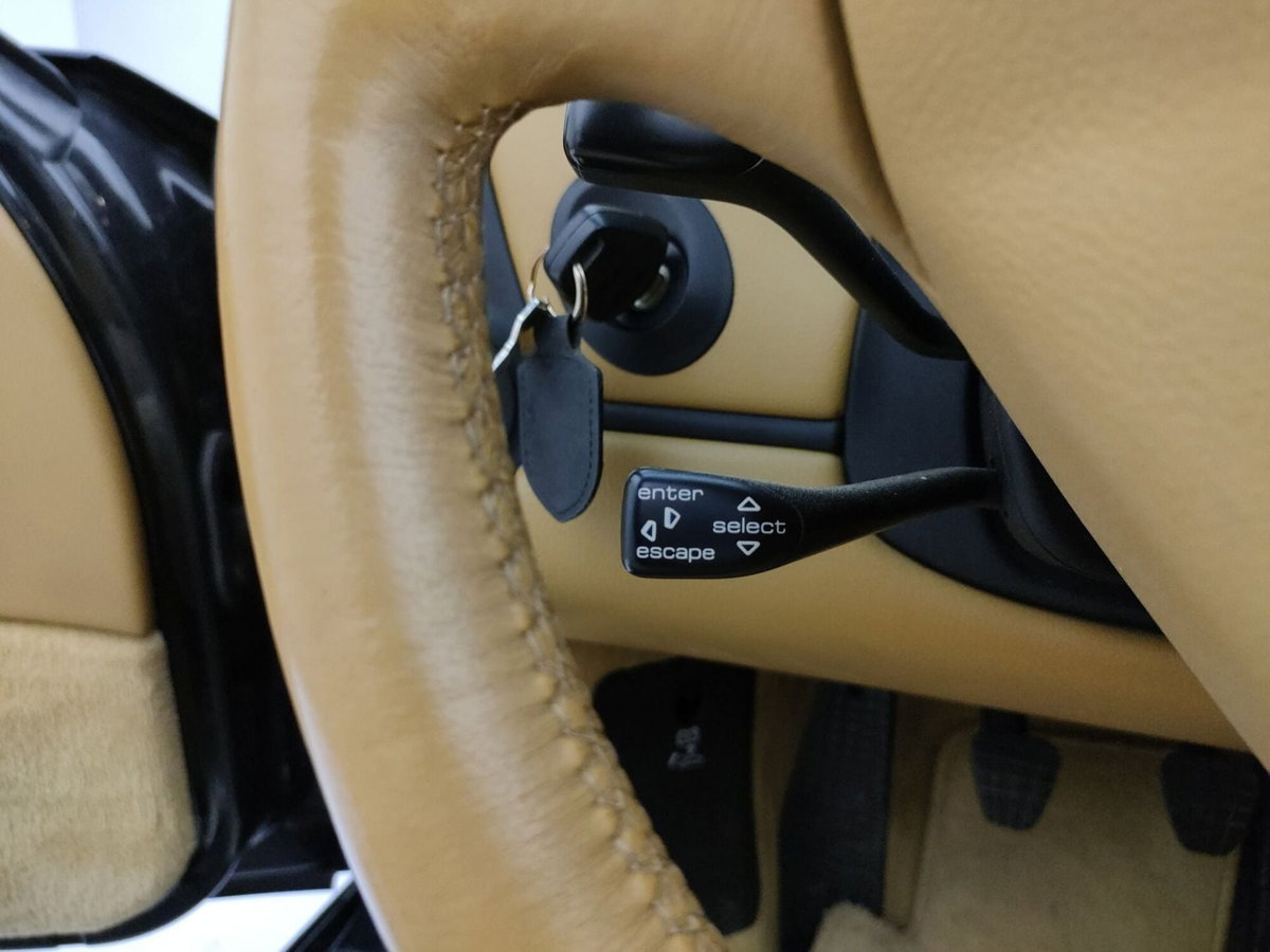 Porsche Boxster 2.7i 24V cat (14)